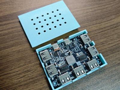 7-Port USB Hub Enclosure