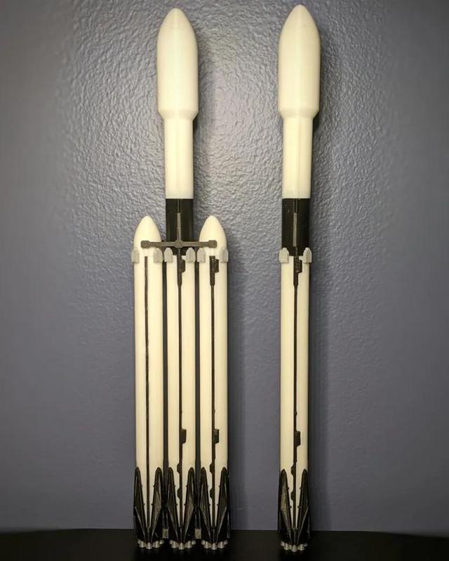 1:200 Scale SpaceX Falcon 9 and Falcon Heavy   