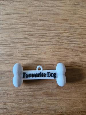 Bone dog tag / Favourite Dog  / Trailer for dog   