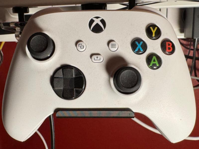 Under desk Controller holder / Controller Mount