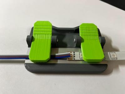 SOLDERING CLIP