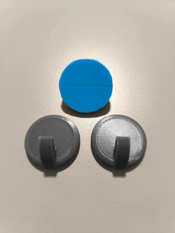 The bear Claw_ the hook.   