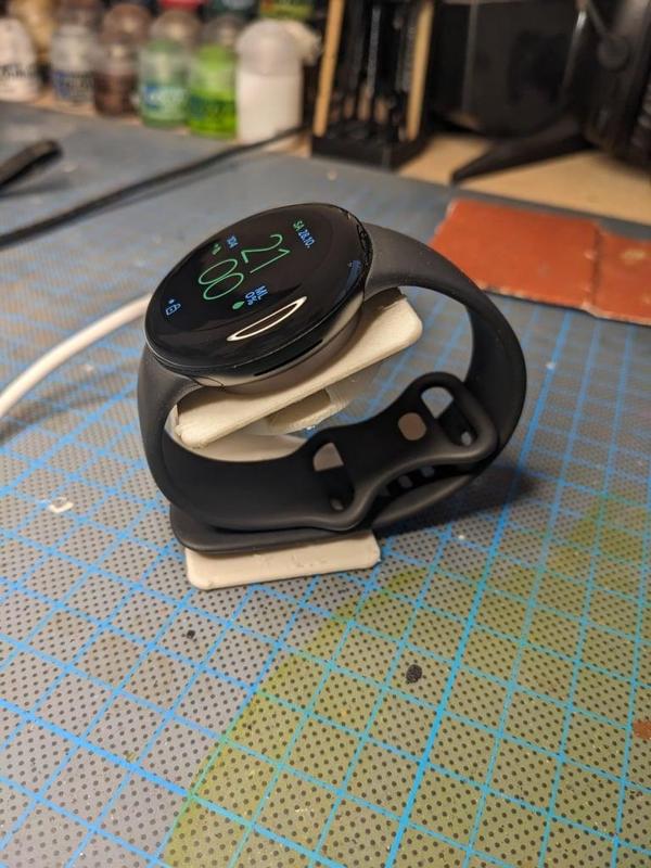Pixel Watch 2 Stand