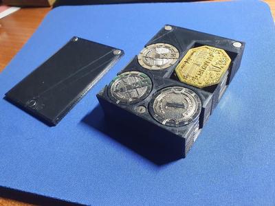 Hamburg metal coin holder