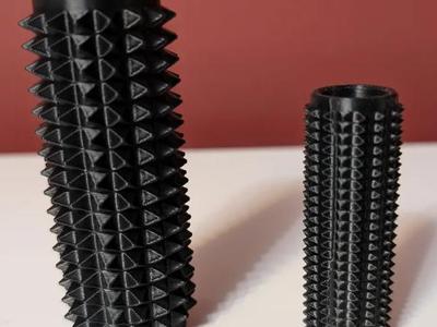 spike roller