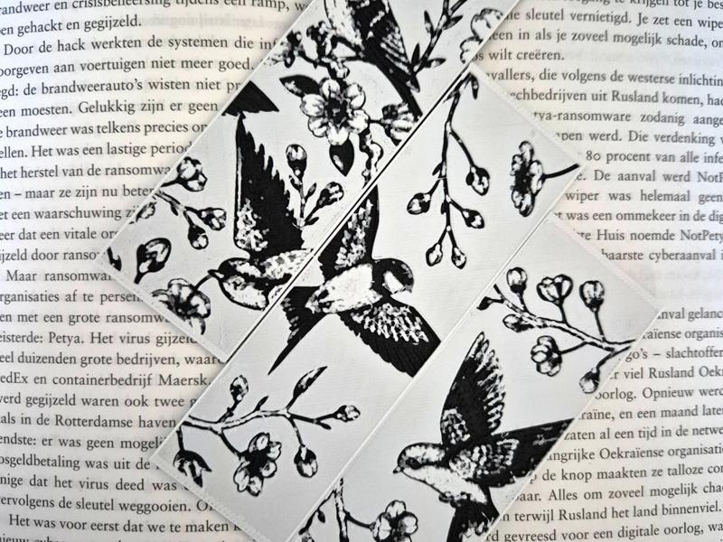 Birds Hueforge Bookmark Set