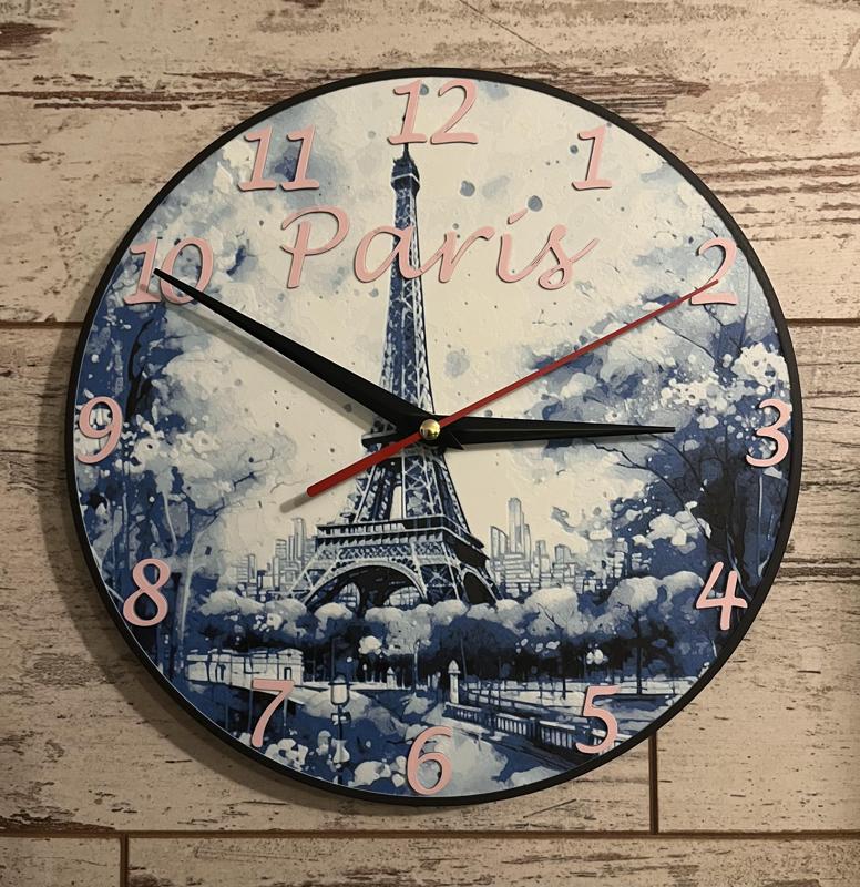 Paris 'Time Zone' Clock