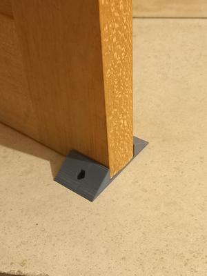 Slide-on-door doorstop (parametric)