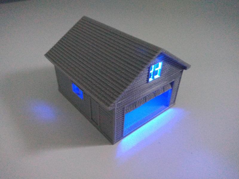 N-Scale Garage (FREE)