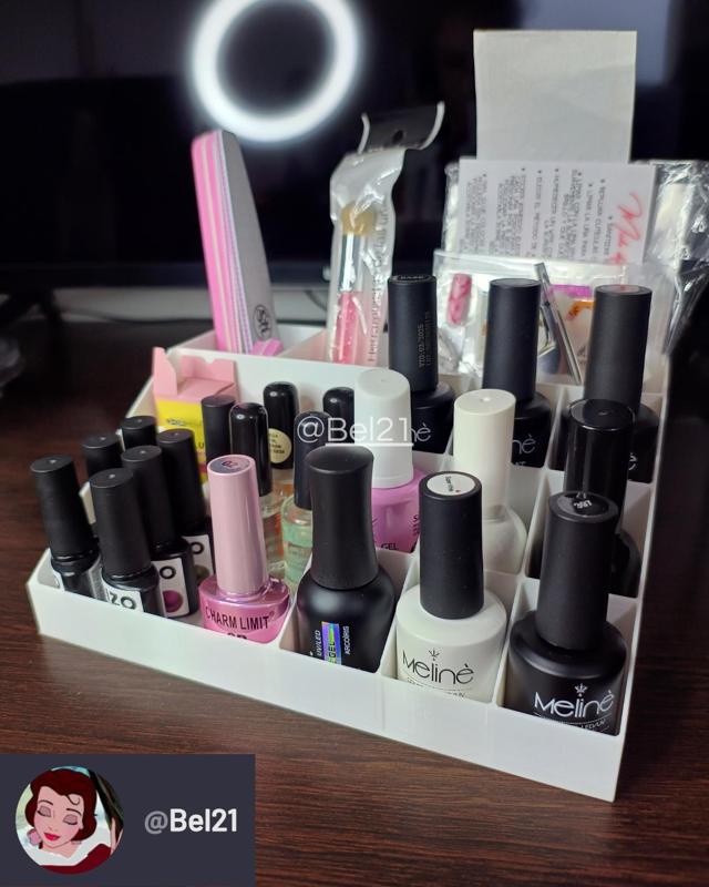 Enamel/makeup organizer