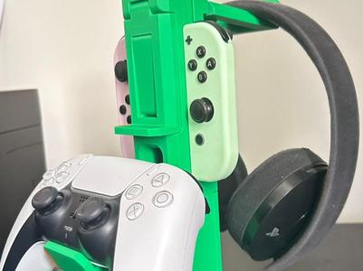 Controller and headset holder