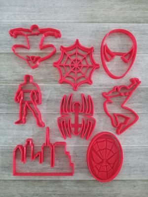 SPIDERMAN COOKIE CUTTER KIT X8 SET