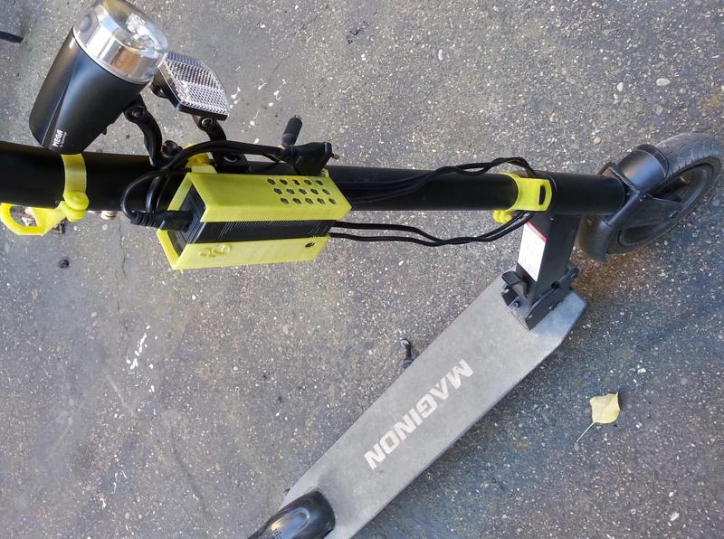 Power Supply fixture for E-Scooter 38mm head tube