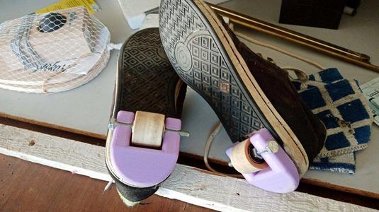 Skate-shoes with wheels
