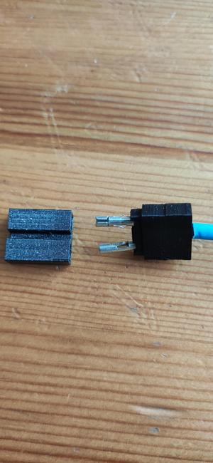 Carrera first connector for repair of broken controller cable