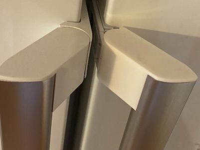 Samsung Fridge and Freezer handlebar RR39M