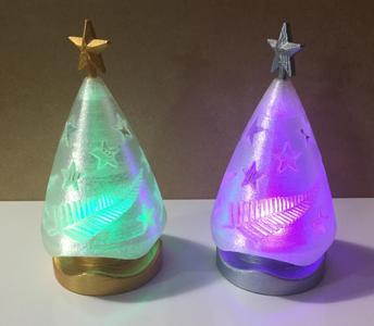 Modern Style Christmas Tree