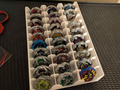 Beyblade X Gridfinity Blade Holder 4x6