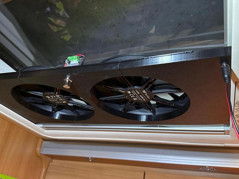 Midi Heki Roof Vent Camper Van/Caravan