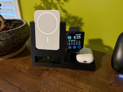 Apple Watch and Battery Bank Desk Stand