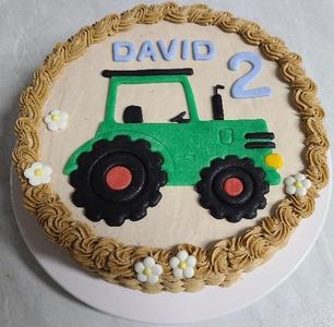 tractor fondant cutter