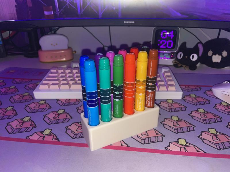 Crayola Take Note! Dry Eraser Marker Holder cap down.