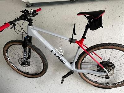 MTB wall mount