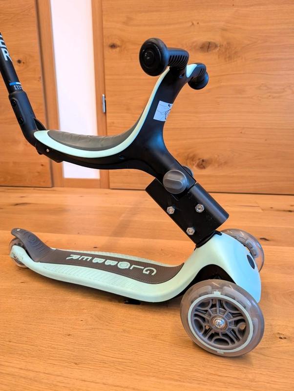Globber Go-Up Scooter Booster Seat