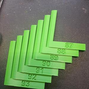 hammer protractor. Helper when gluing hammers.