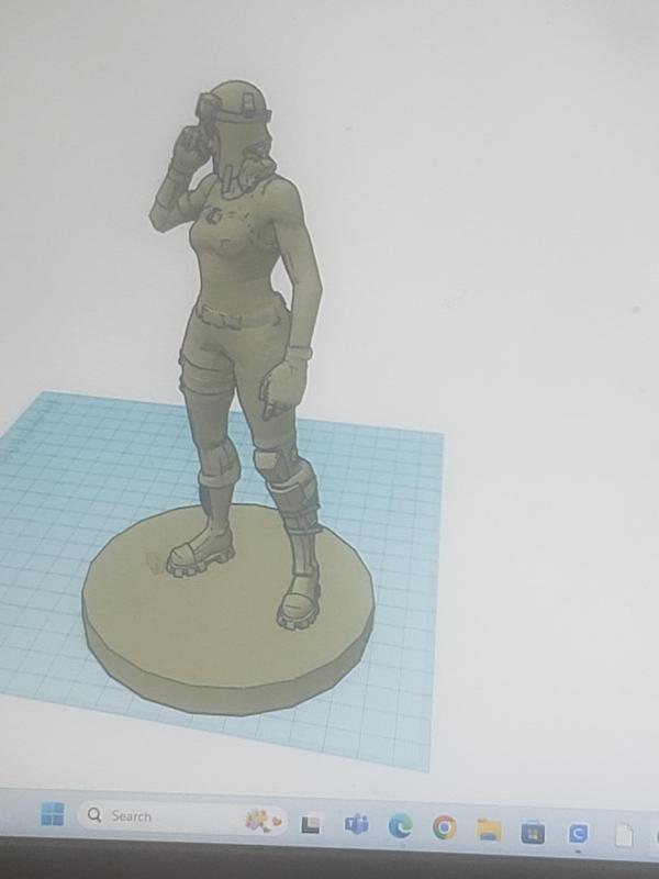 renigade raider with stand