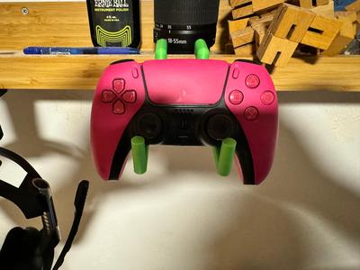 controller shelf holder