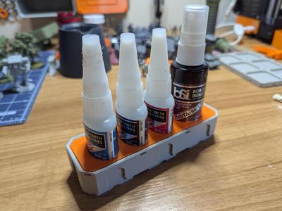 3x1 Insert top - bSi CA glue x3 .75oz bottle and x1 Insta-set bottle.stl