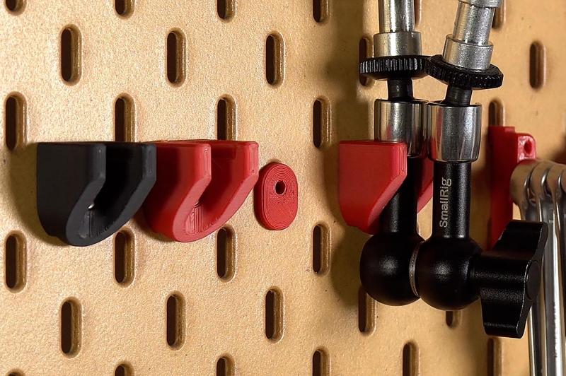 IKEA SKADIS M5 Dowel (Slotted Remix) for Magic Arm/Articulated Arm Hanger