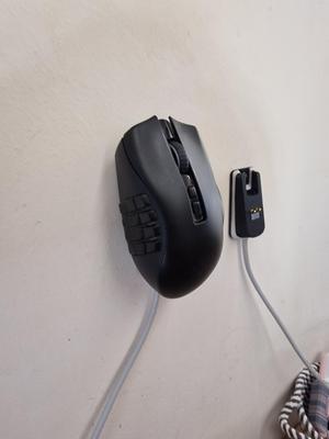Razer Wall-Mounted charging dock (DeathAdder V2 Pro, Naga Pro, Basilisk Ultimate, Viper Ultimate)