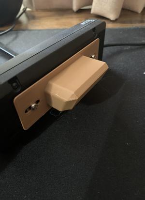 IC-2720 stand