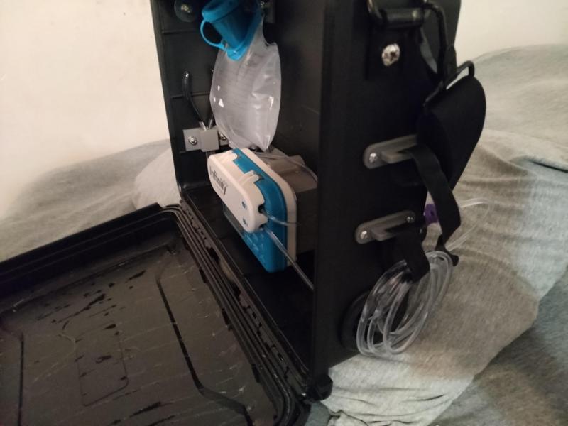 case for moog infinity feeding pump