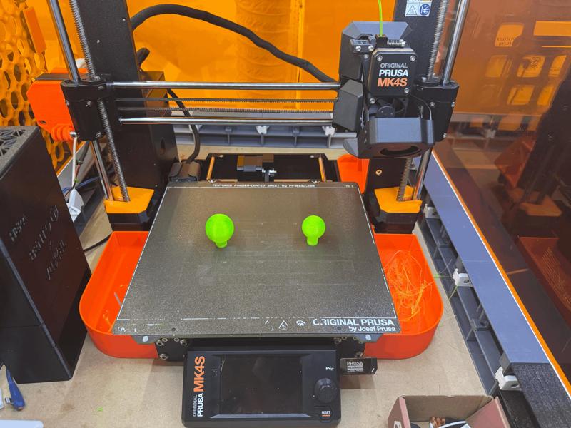 ECG/EKG electrode suction bulb