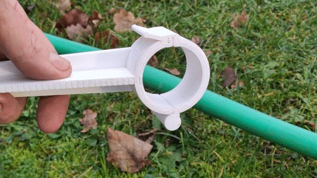 Podpěra zahradní hadice / Garden hose support