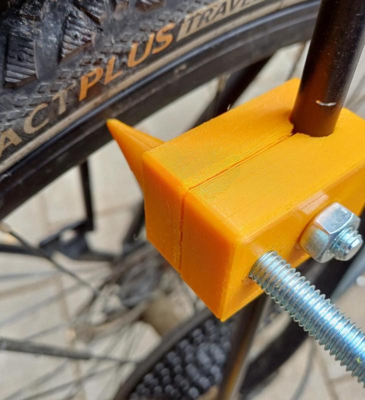 Zentrierhilfe Hinterrad