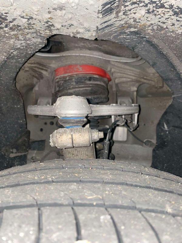 Tesla model 3 lift kit