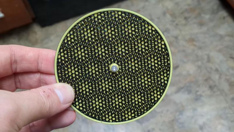 Spinning Hexagon Wheel Illusion