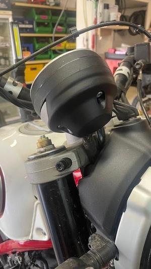 Ducati Scrambler Speedo - Gap remover