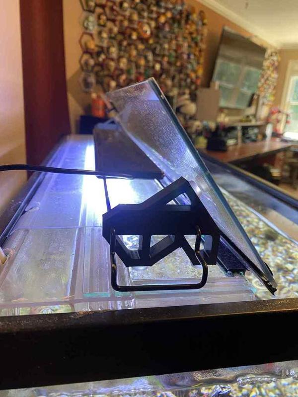 Aquarium Lid Holder