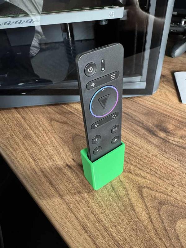 Nomvidic P1000 Projector Remote Holder - Wall mount