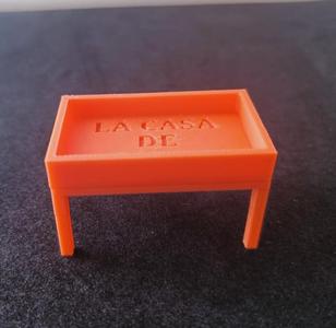 MiniDesk to store small electric parts, with the text "Casa de Papel"