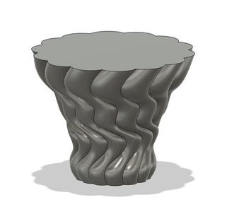 Wiggly vase