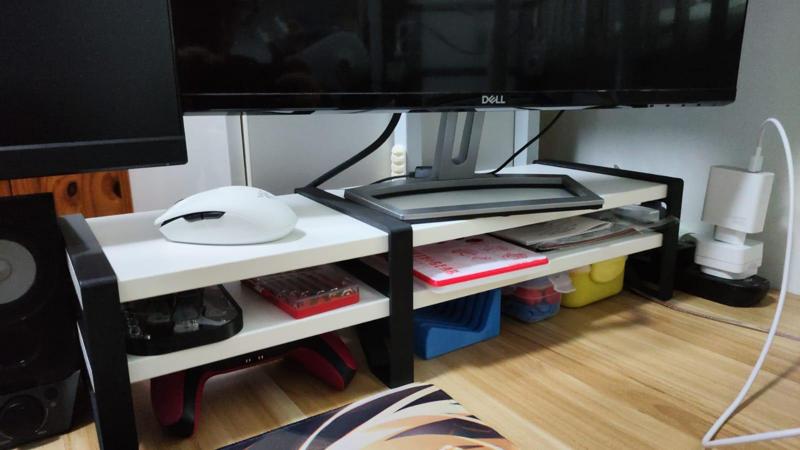 Monitor raiser stand