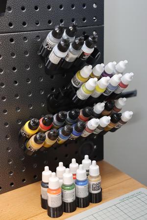 Model Paint Wall rack
