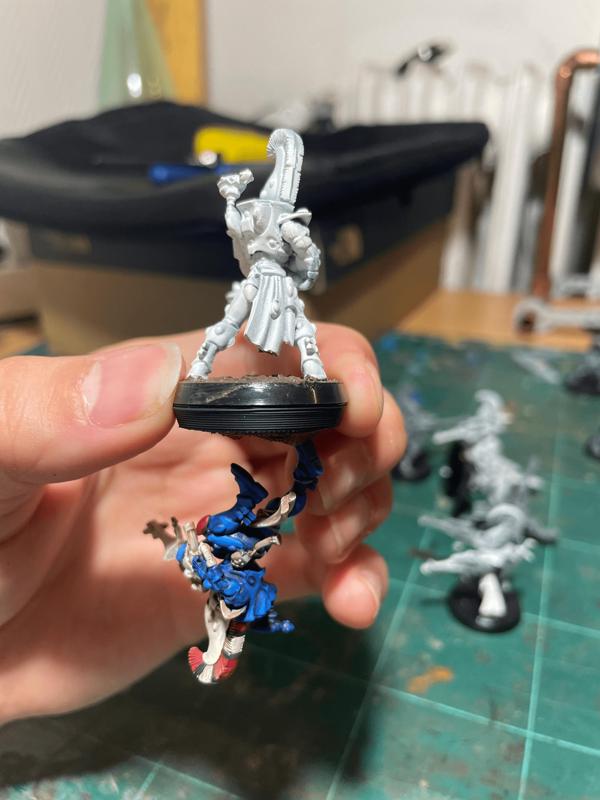 REMOVABLE 25MM TO 28MM BASE ADAPTOR