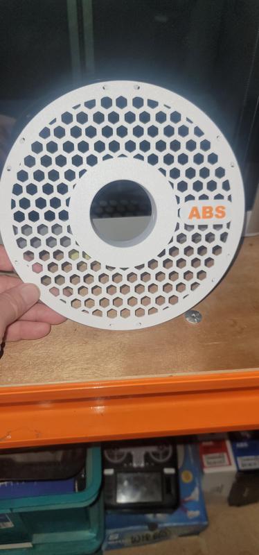 Yet Another, Improved Bambu Lab Reusable Spool Holder